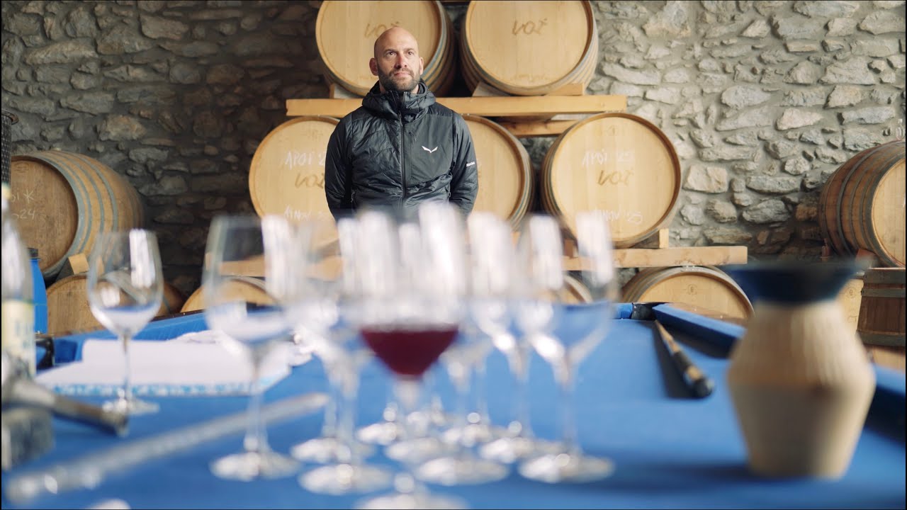Load video: l’impossible du vin or the Voϊ* of the Wines of mount Olympus
